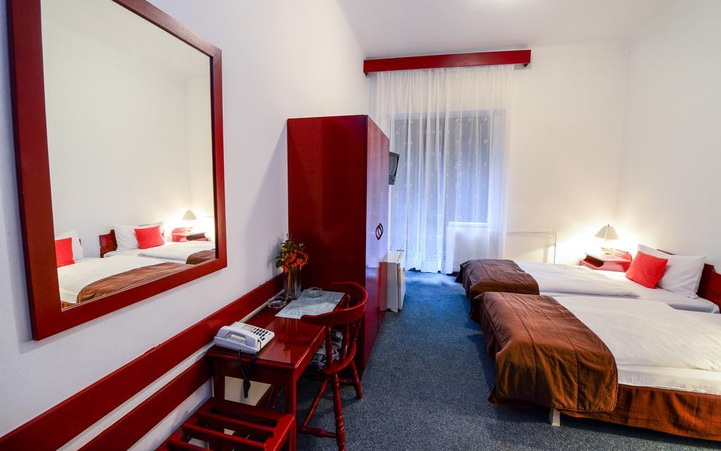 Hostel Nord ティミショアラ 部屋 写真