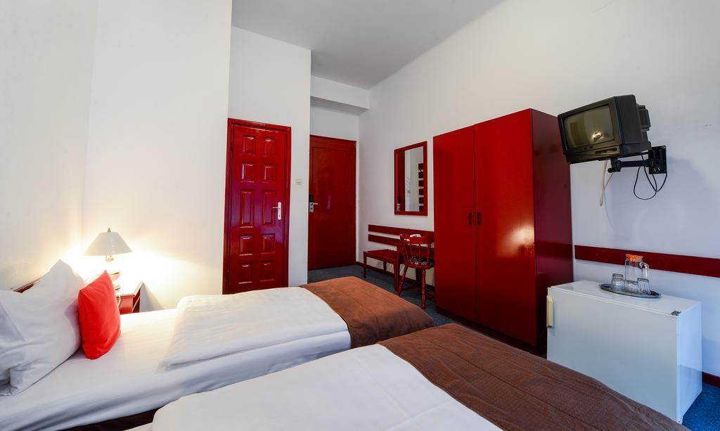 Hostel Nord ティミショアラ エクステリア 写真